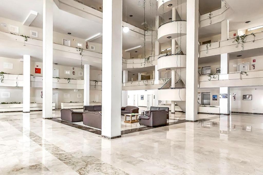 Top Terrassen Wohnungen, Direkt Am Strand, Beheizter Pool, Wifi Free, Free Parking 拉克鲁斯 外观 照片
